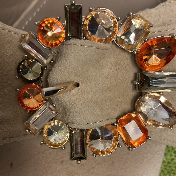 DONALD J PLINER BATE Jewled buckle Tan suede slides size 7 - Picture 6 of 10